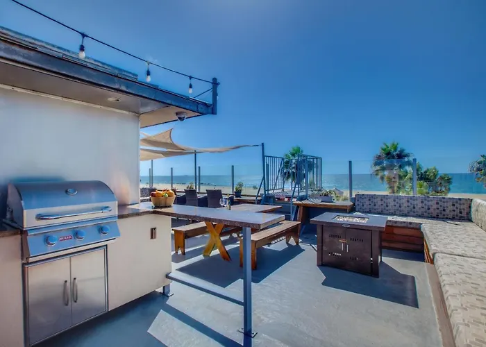 Venice Breeze Suites