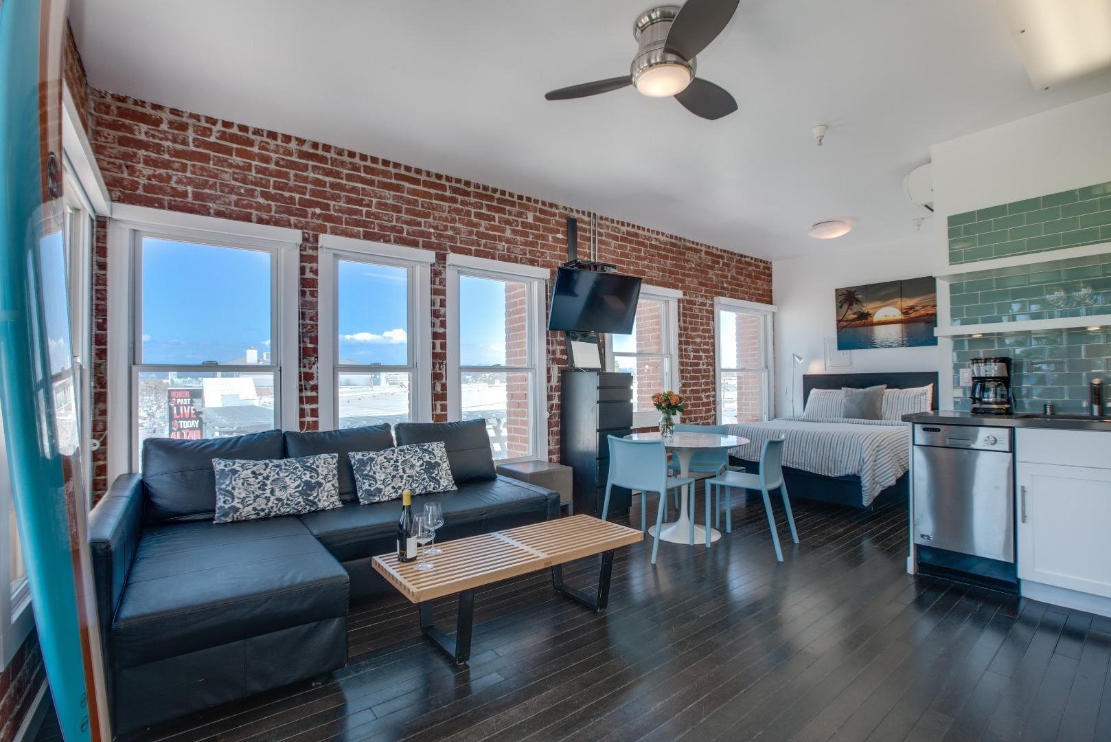 Venice Breeze 3*