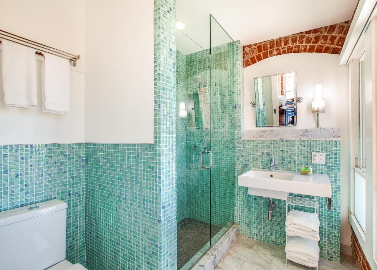 Venice Breeze Hotel